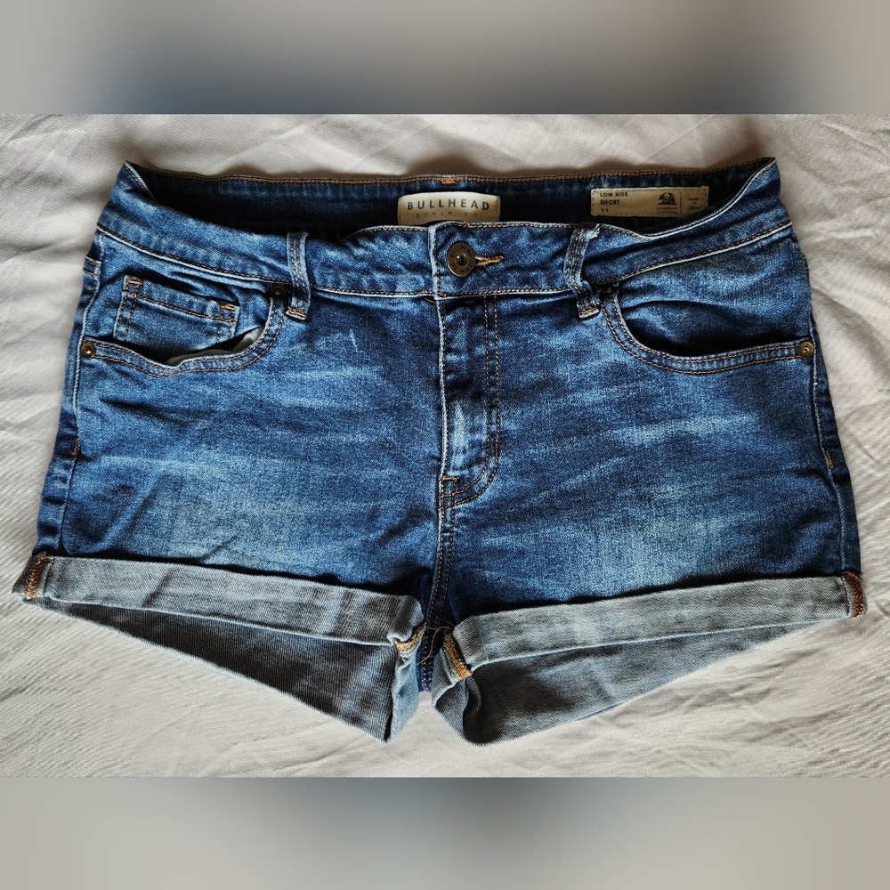 Women's Bullhead Denim Low Rise Shorts size 11